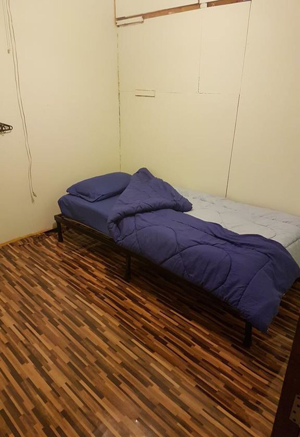 Bar 184 Party Hostel (Adults Only) Chiang Rai Bagian luar foto