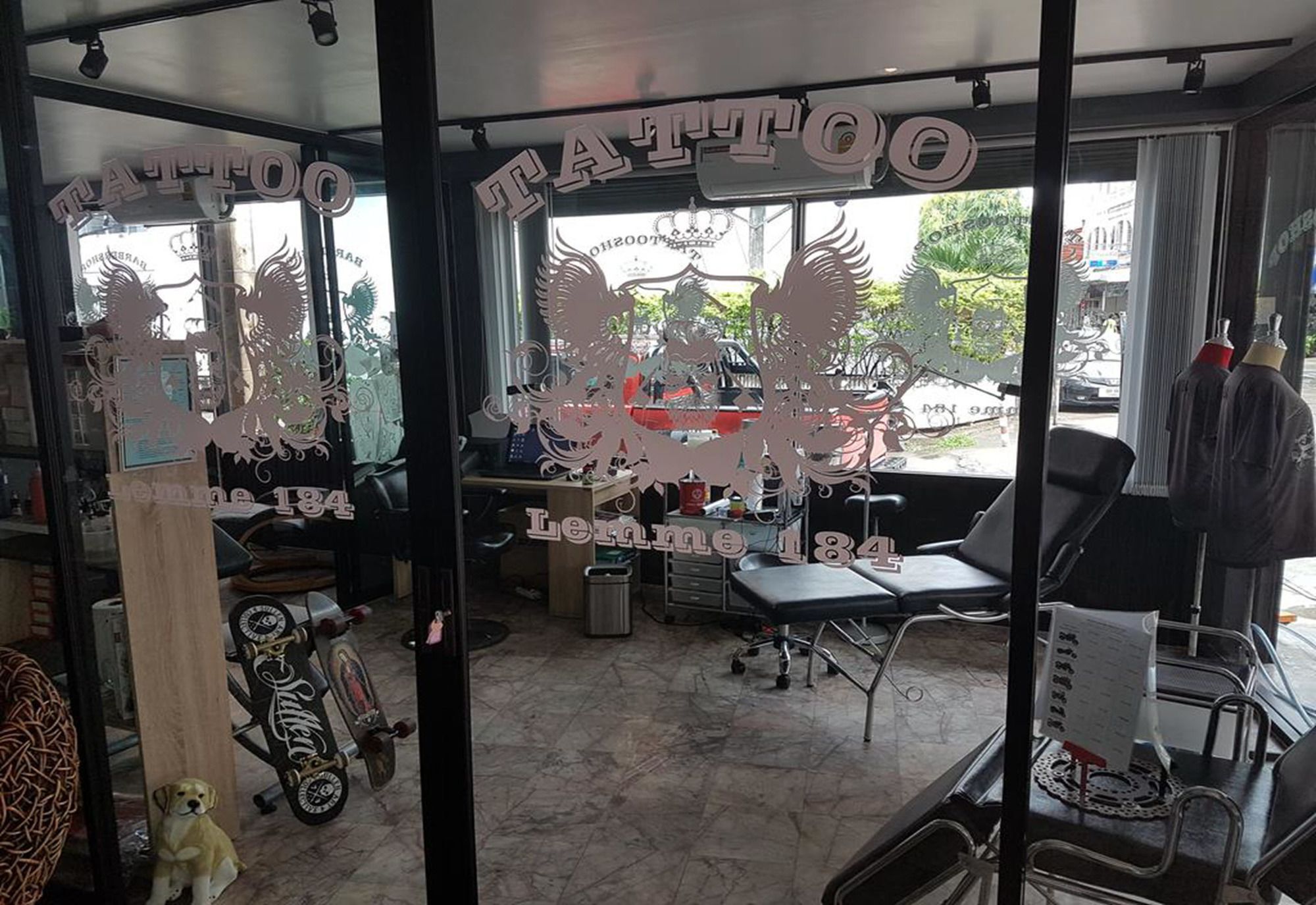 Bar 184 Party Hostel (Adults Only) Chiang Rai Bagian luar foto